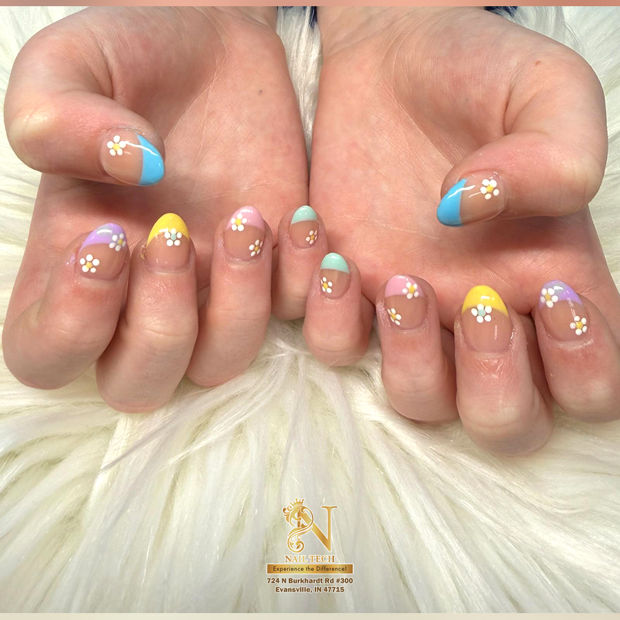 Nail Tech_Nail Art Design_April